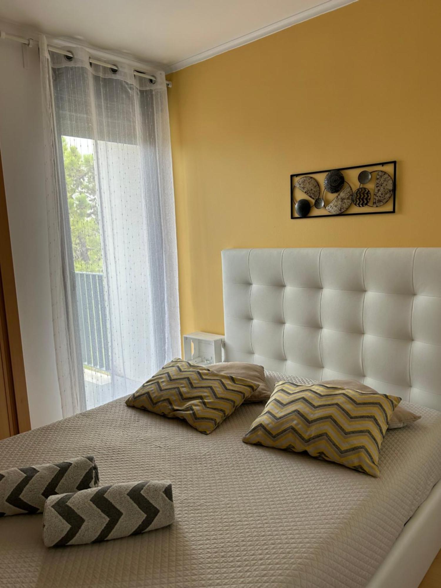 Beach House Carmen Monte Gordo Eksteriør billede
